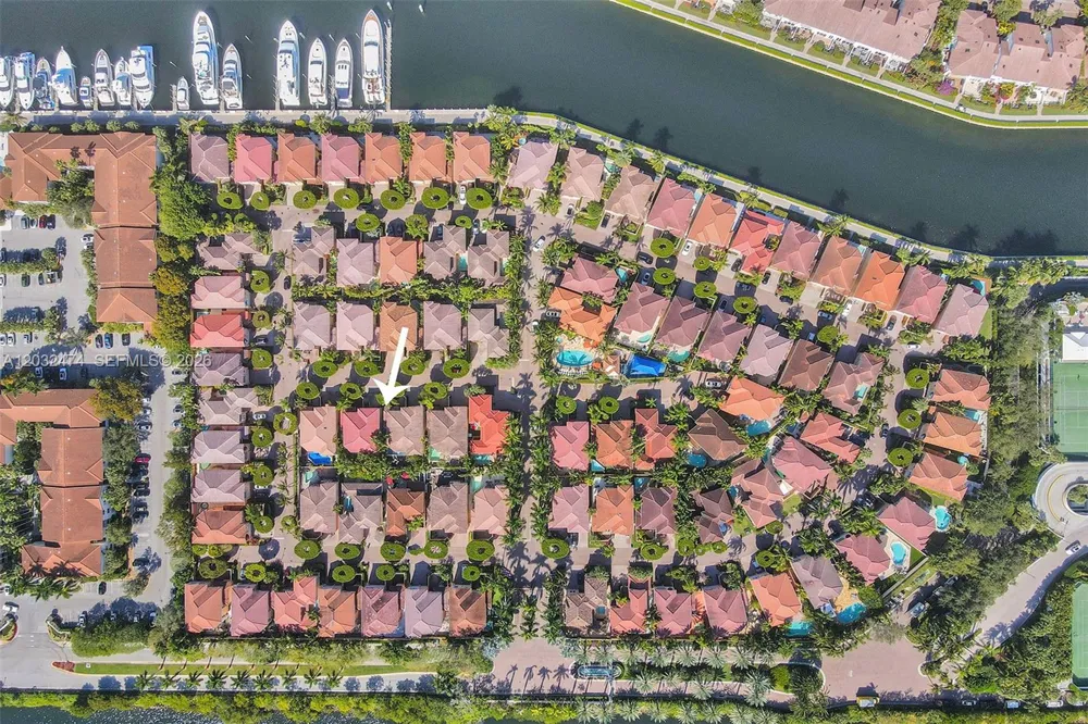 3718 NE 208th St #3718 Aventura, FL 33180