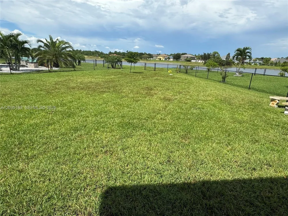 8171 Gopher Tortoise Trl Lehigh Acres, FL 33972
