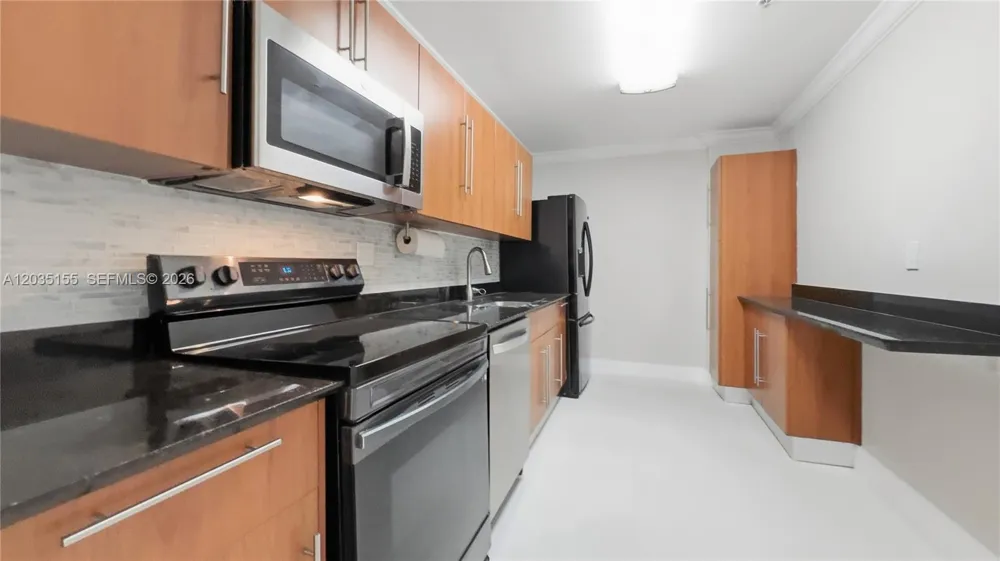 3001 S Ocean Dr #1415 Hollywood, FL 33019