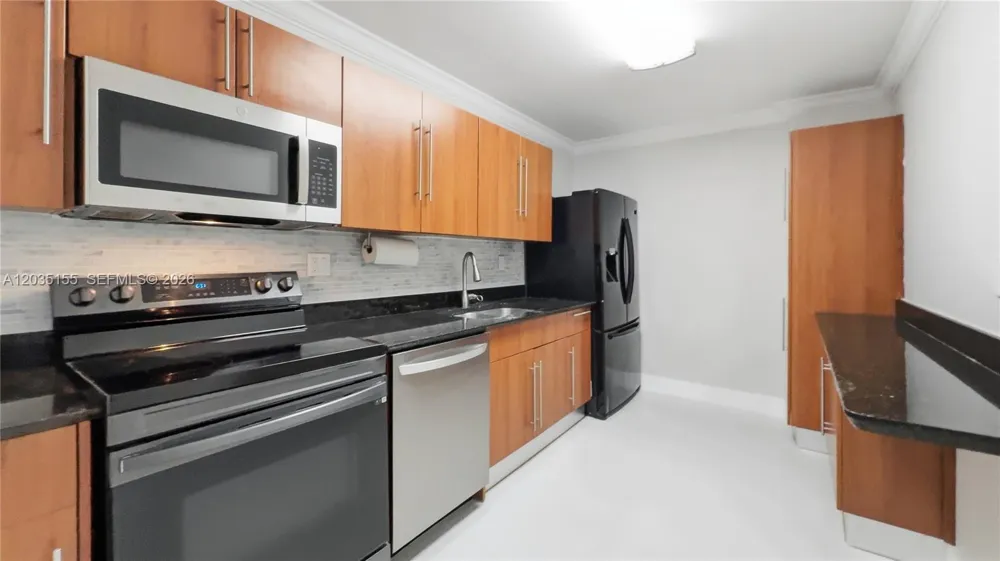 3001 S Ocean Dr #1415 Hollywood, FL 33019