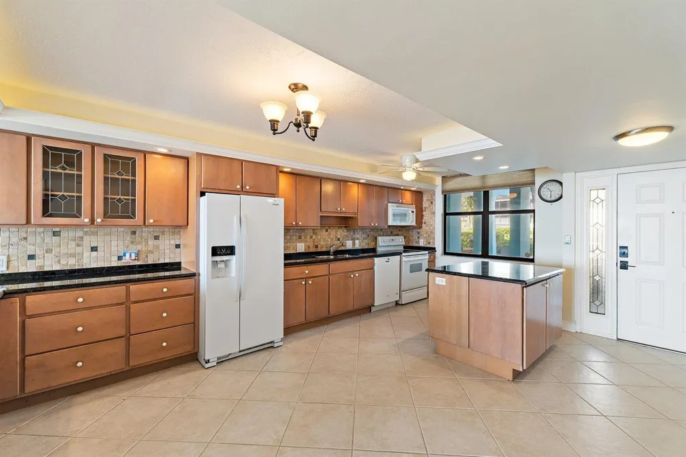 900 Ocean Drive #106 Juno Beach, FL 33408