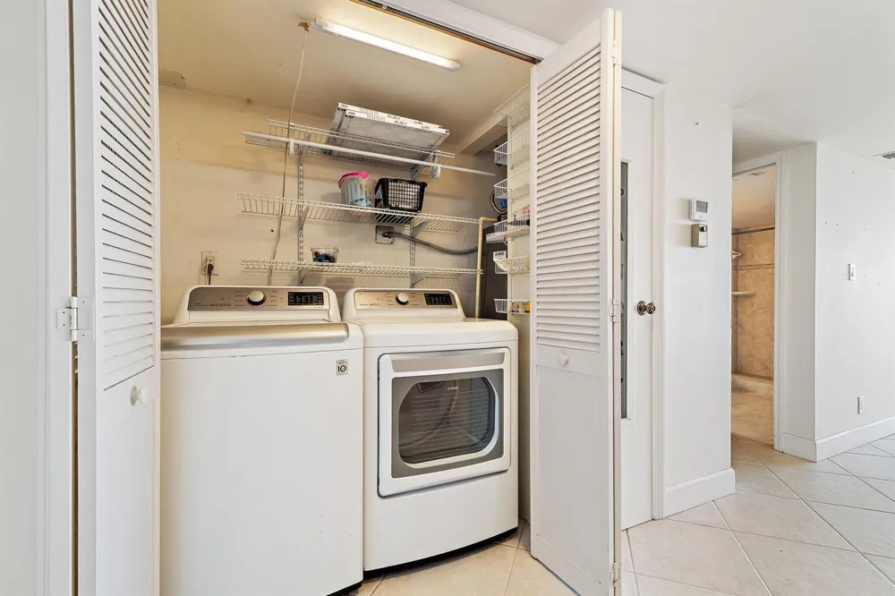 900 Ocean Drive #106 Juno Beach, FL 33408