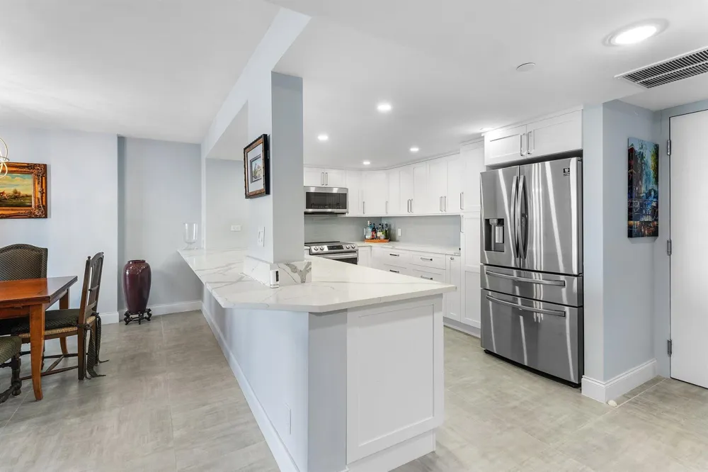1150 Hillsboro Mile #905 Hillsboro Beach, FL 33062