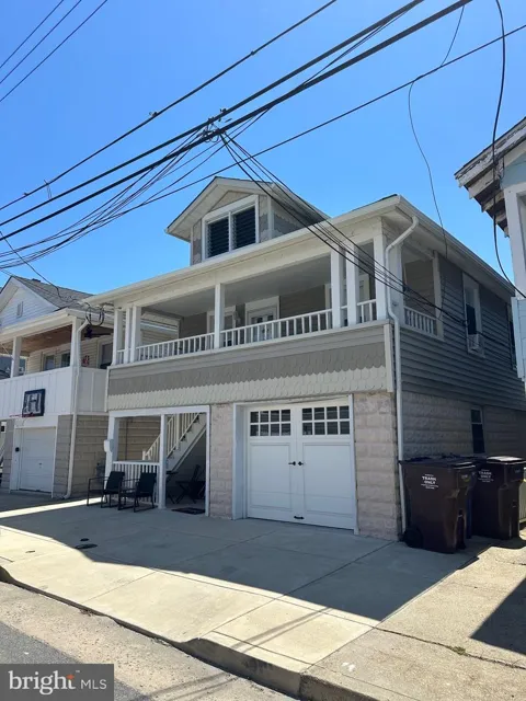 202 SACRAMENTO AVENUE #UNIT B