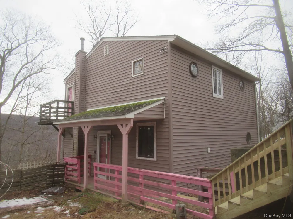 70 Deer Trail Greenwood Lake, NY 10925