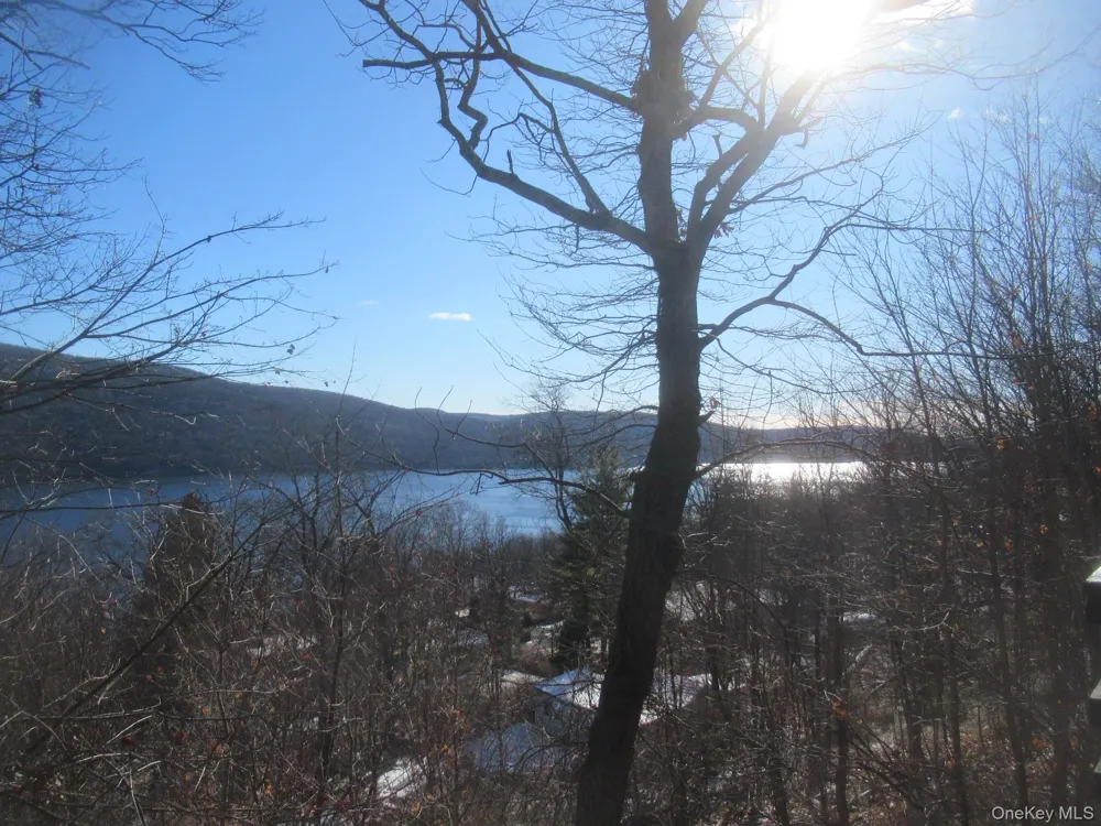 70 Deer Trail Greenwood Lake, NY 10925