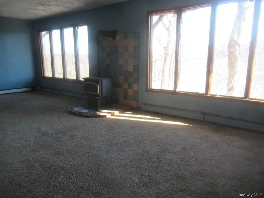 70 Deer Trail Greenwood Lake, NY 10925