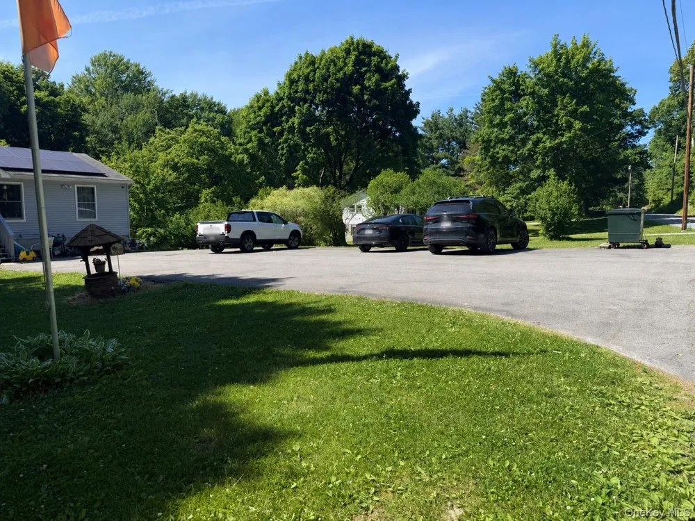 123 Barclay Road Clintondale, NY 12515