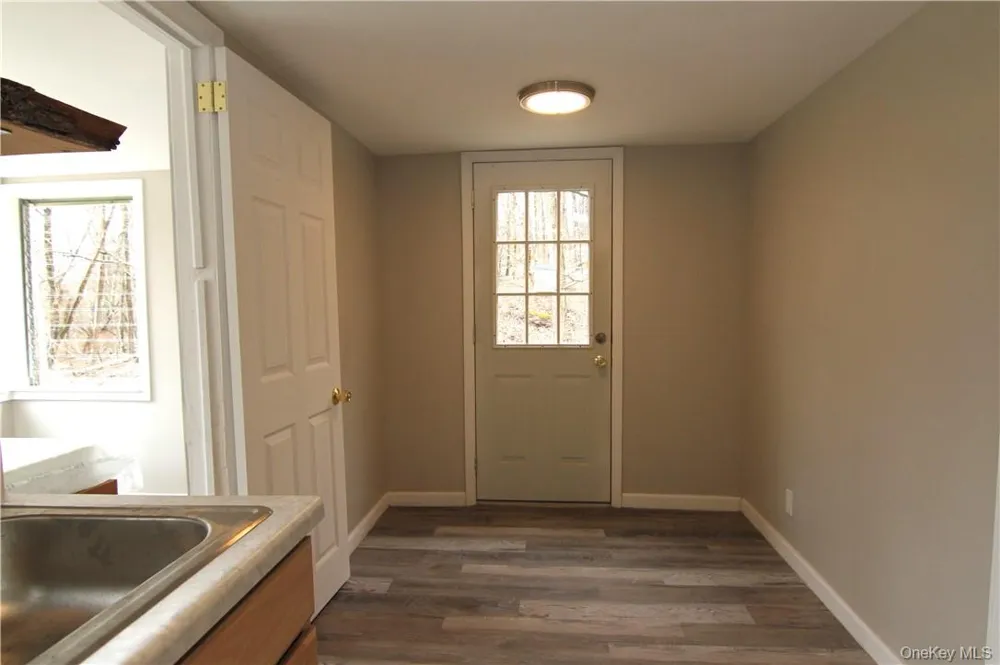 71 MILLER ROAD #6 Hopewell Junction, NY 12533