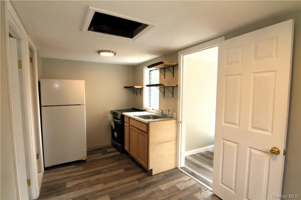71 MILLER ROAD #6 Hopewell Junction, NY 12533