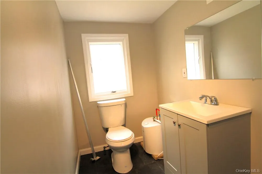 71 MILLER ROAD #6 Hopewell Junction, NY 12533
