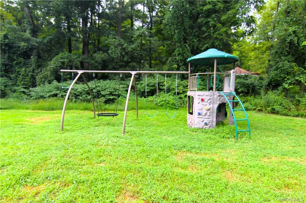71 MILLER ROAD #6 Hopewell Junction, NY 12533