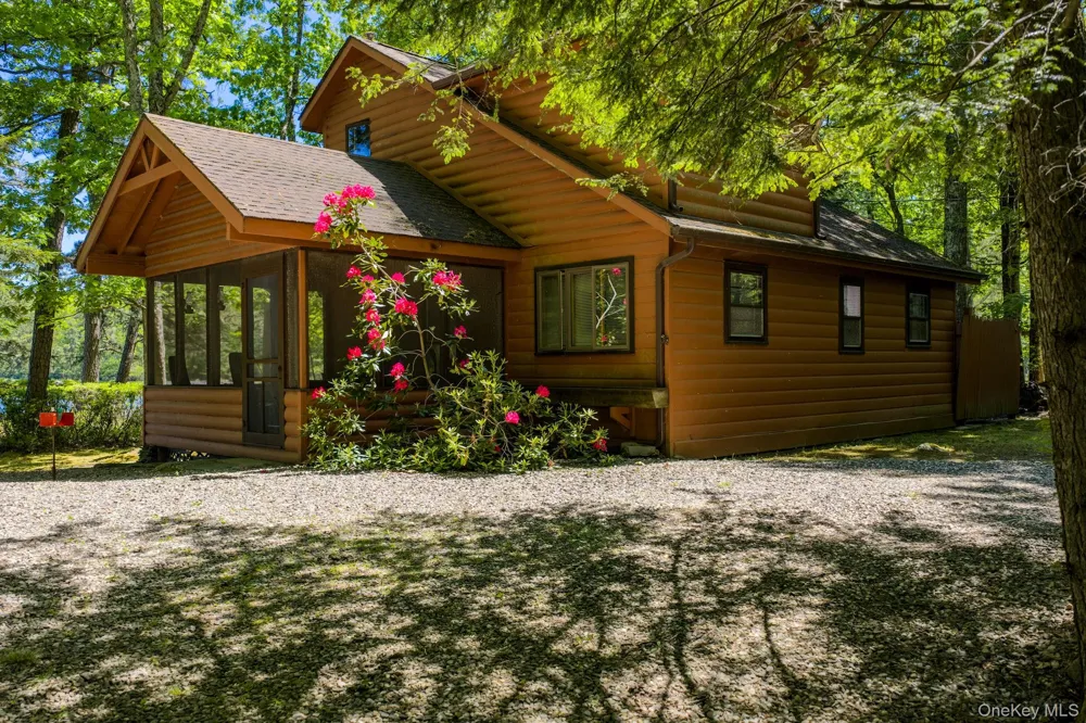 67 East Road Wurtsboro, NY 12790