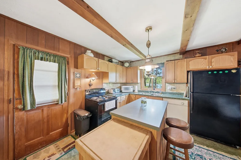 67 East Road Wurtsboro, NY 12790