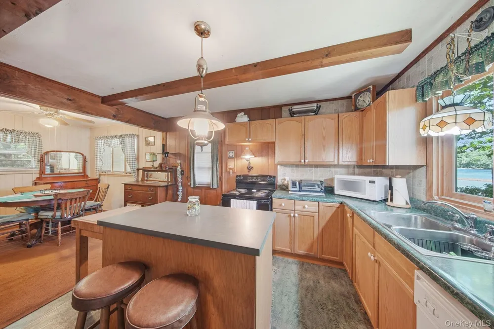 67 East Road Wurtsboro, NY 12790