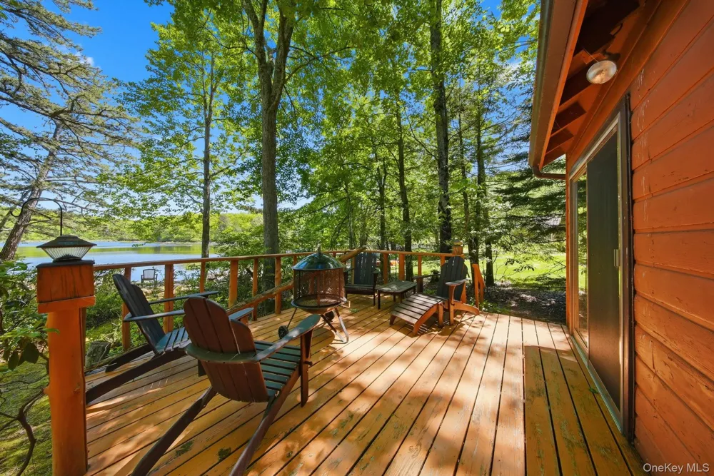 67 East Road Wurtsboro, NY 12790