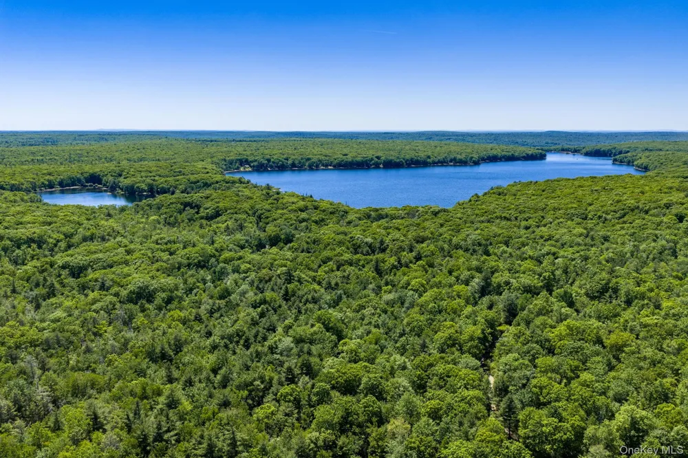 67 East Road Wurtsboro, NY 12790