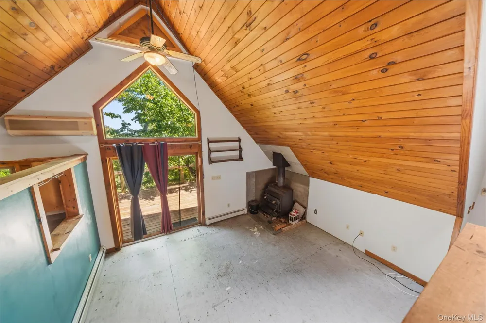 65 Old Turnpike Road Bloomingburg, NY 12721