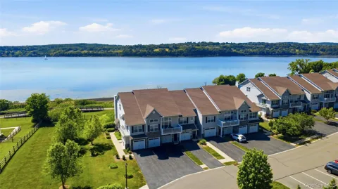 614 Sacandaga Loop