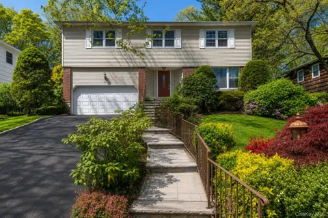 24 Sheldrake Place