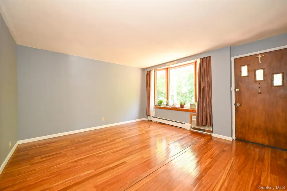 6953 73rd Place Middle Village, NY 11379