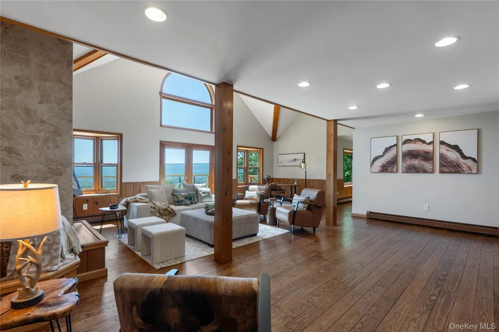 120 Rochester Center Road Accord, NY 12404