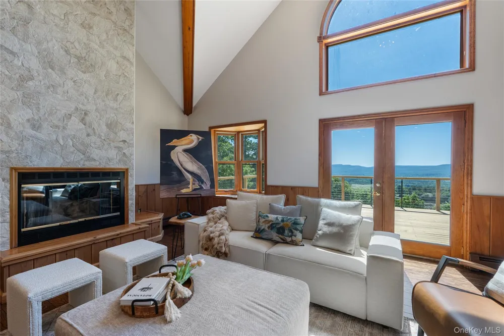 120 Rochester Center Road Accord, NY 12404