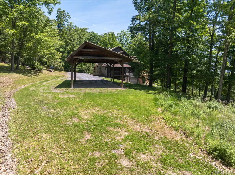 120 Rochester Center Road Accord, NY 12404