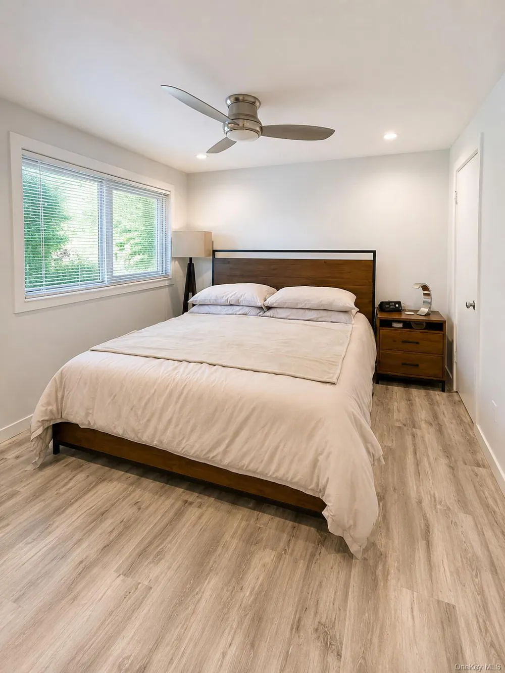 C-133 Harbor Walk #133 Fire Island Pines, NY 11782