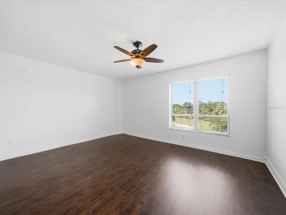 13626 GREENFIELD DRIVE #401 Tampa, FL 33618