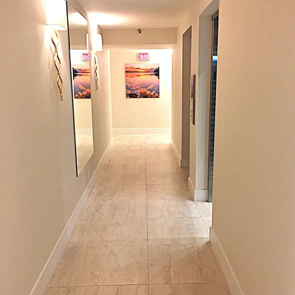 5550 Ocean Drive #22b Singer Island, FL 33404