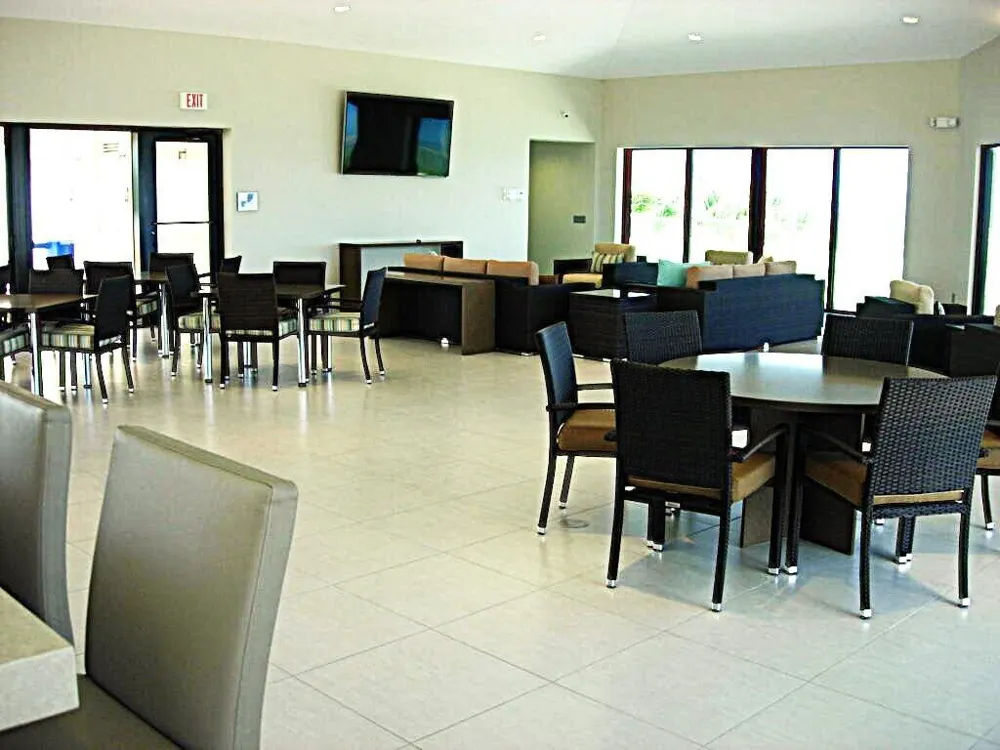 5550 Ocean Drive #22b Singer Island, FL 33404