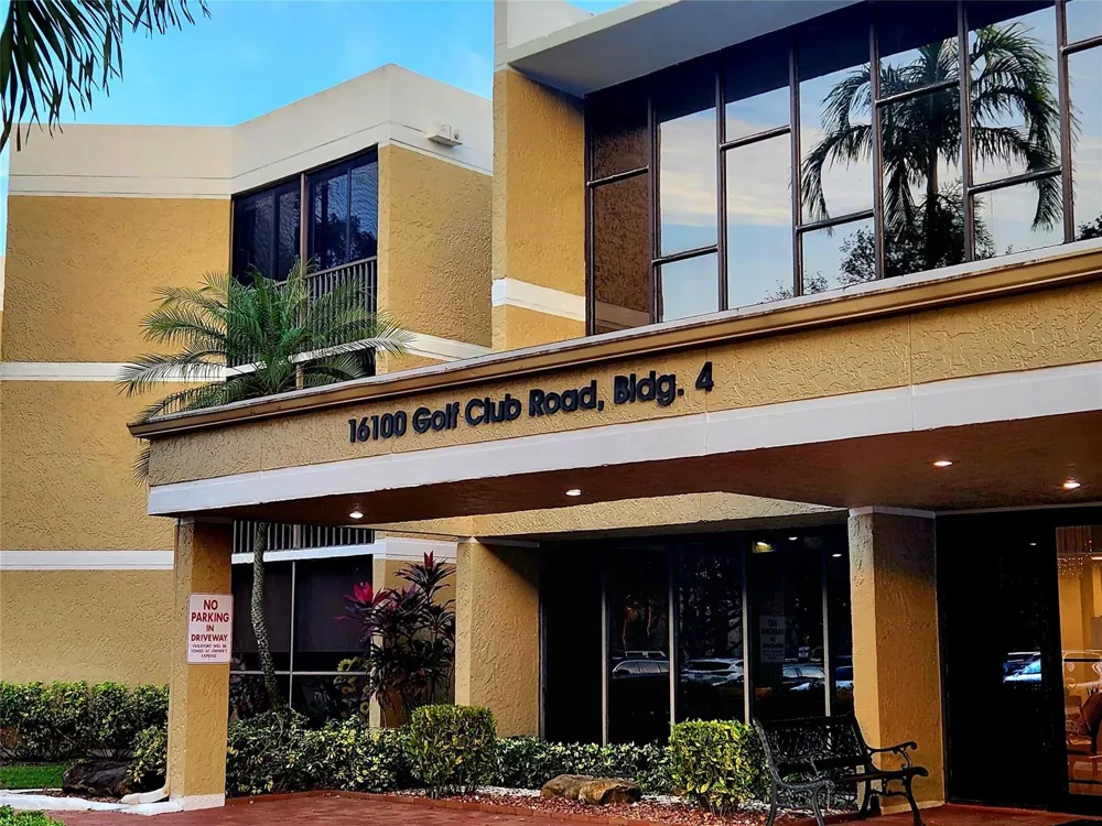 16100 Golf Club Road #301 Weston, FL 33326