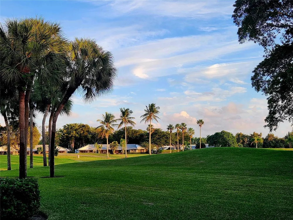 16100 Golf Club Road #301 Weston, FL 33326
