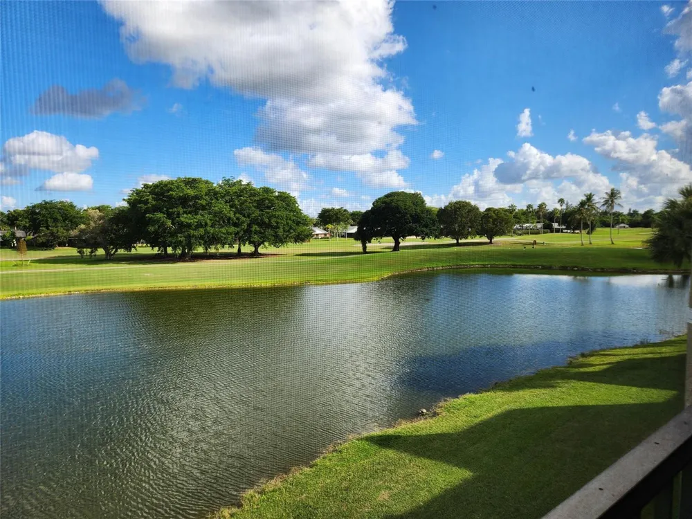 16100 Golf Club Road #301 Weston, FL 33326