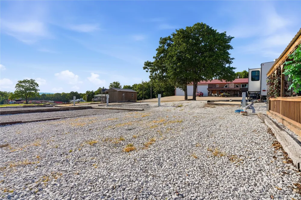 E 978 ROAD Vian, OK 74962