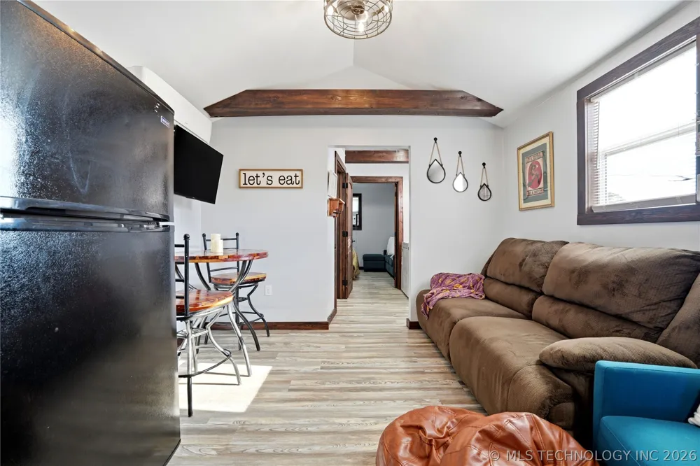 E 978 ROAD Vian, OK 74962