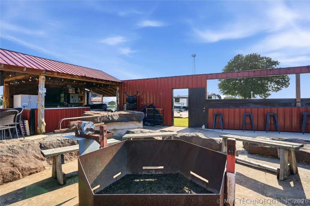 E 978 ROAD Vian, OK 74962