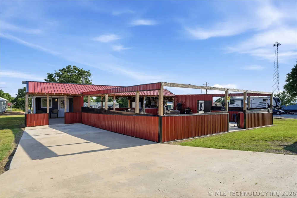 E 978 ROAD Vian, OK 74962