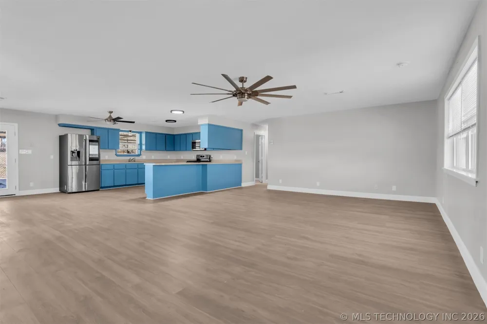 39 Melody Lane Lone Grove, OK 73443