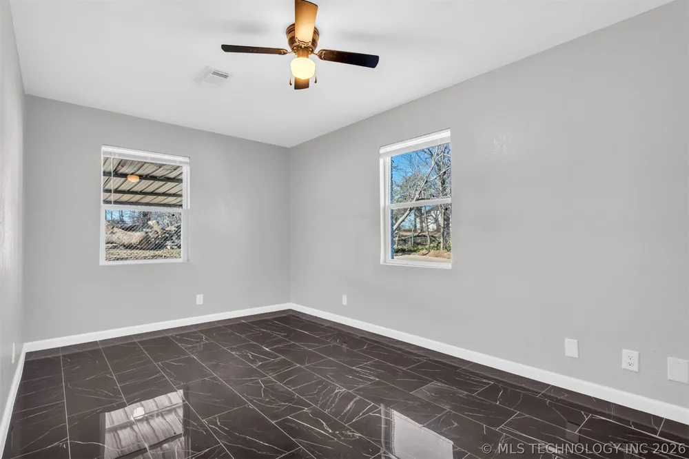 39 Melody Lane Lone Grove, OK 73443