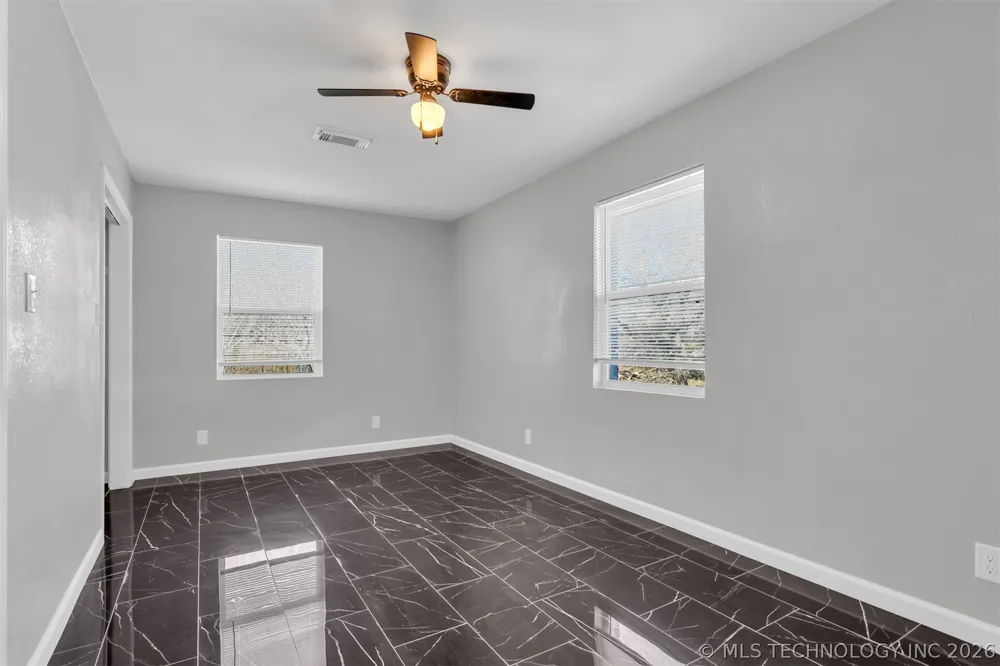 39 Melody Lane Lone Grove, OK 73443