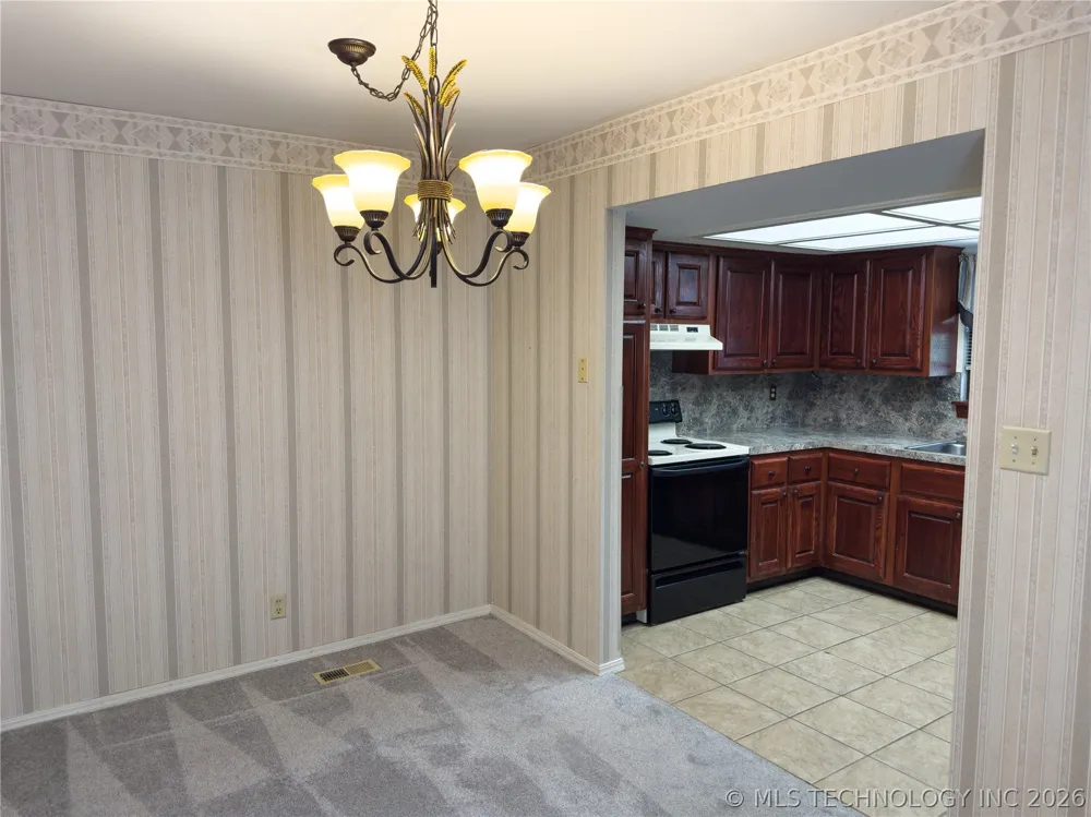 15919 E 131st Street S #1 Broken Arrow, OK 74011