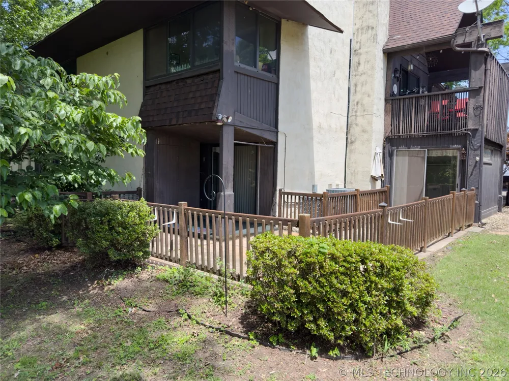 15919 E 131st Street S #1 Broken Arrow, OK 74011