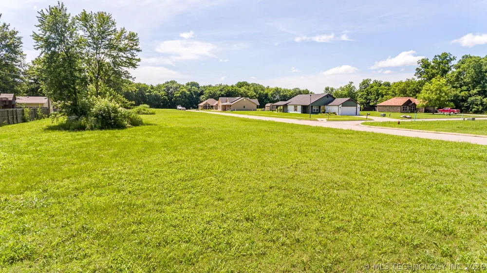 416 W 7th Street Dewey, OK 74029