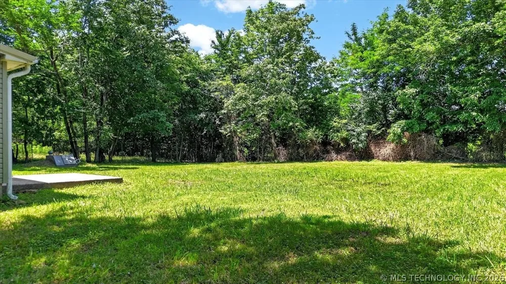 901 Morris Street Pocola, OK 74902