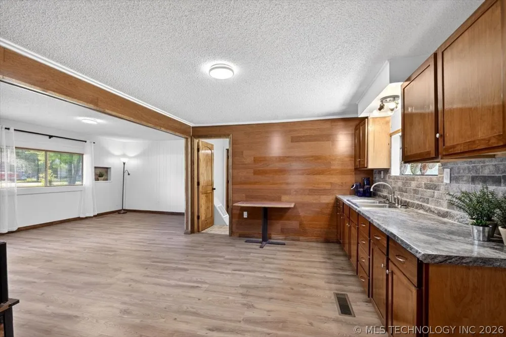 901 Morris Street Pocola, OK 74902