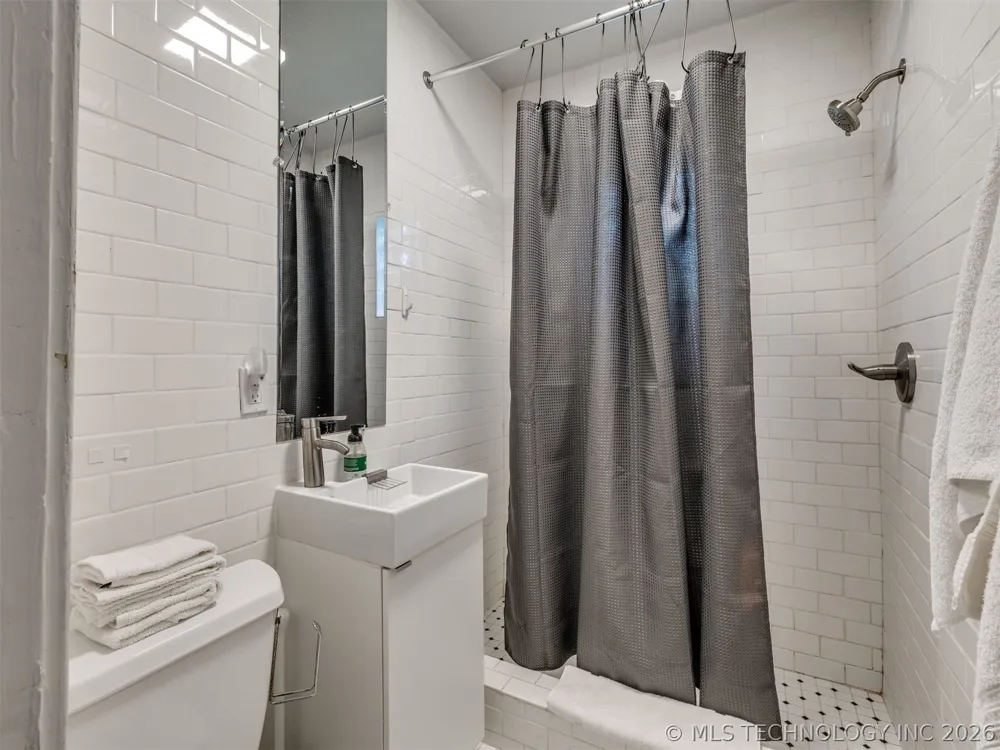 1509 S Indianapolis Avenue Tulsa, OK 74112