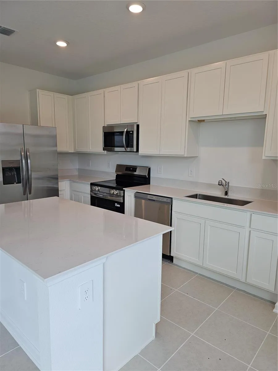 6045 ZEN WAY #6045 Clermont, FL 34714
