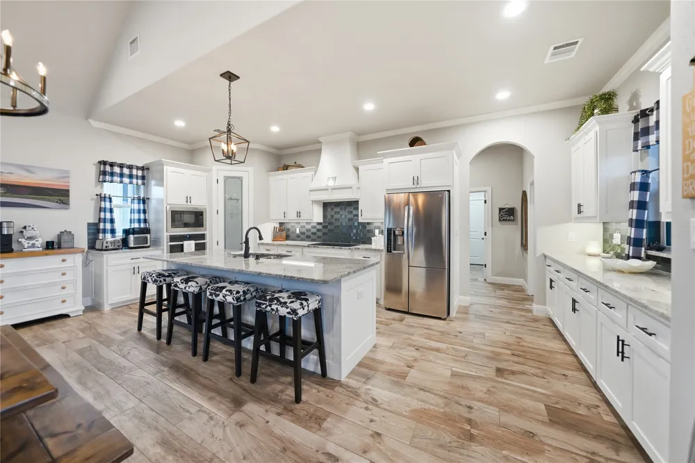 248 Scenic Wood Drive Reno, TX 76020